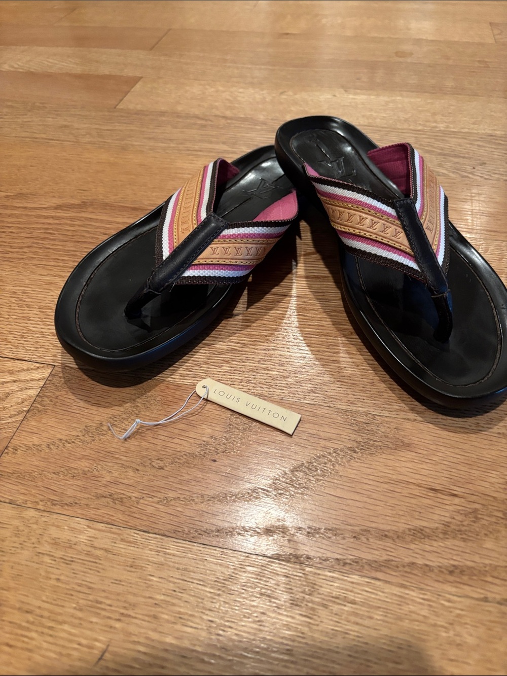 LOUIS VUITTON size 39IT/9 US 
Women's Rubber  Flip Flop Slides